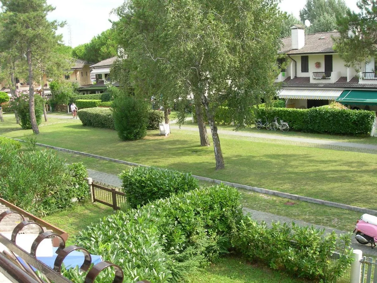 Precious Villa With Private Garden And Barbecue Porto Santa Margherita di Caorle